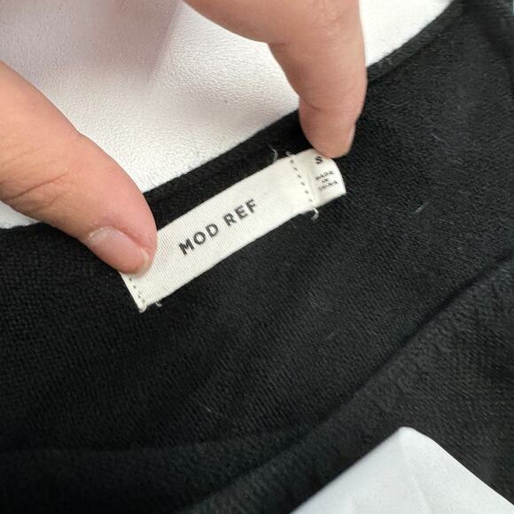 Mod Ref Dress Womens Small Black Knit V Neck Midi Pockets - Picture 3 of 10